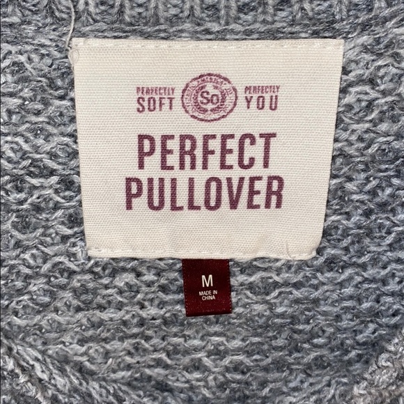 Grey sweater - Picture 3 of 3